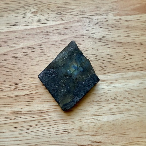Iridescent Labradorite Slab - Picture 6 of 6